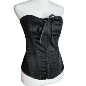 Vintage Y2K Charlotte Russe Strapless Satin Floral Lace Inset Corset